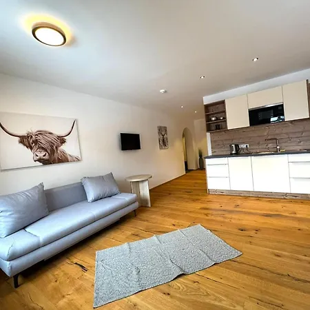 Amazing With Private Garden, Cleaning Included