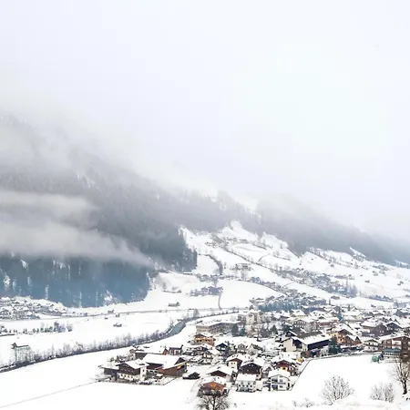 Amazing With Private Garden, Cleaning Included Neustift im Stubaital