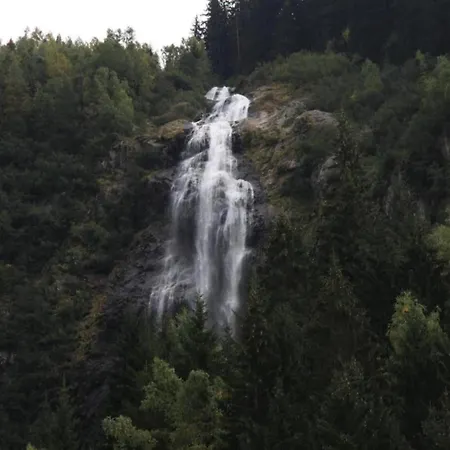 Amazing With Private Garden, Cleaning Included Apartment Neustift im Stubaital