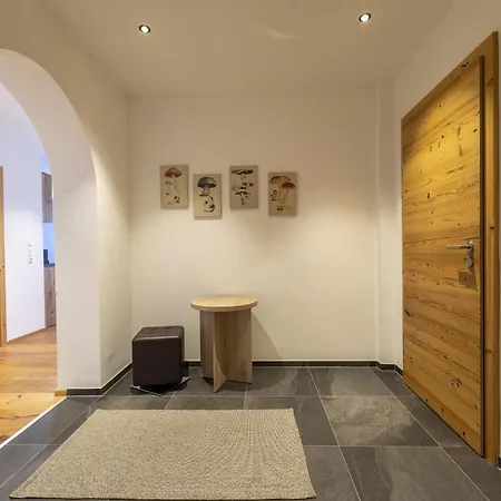 Appartement In Stubaital Near Lift, Cleaning Included Neustift im Stubaital